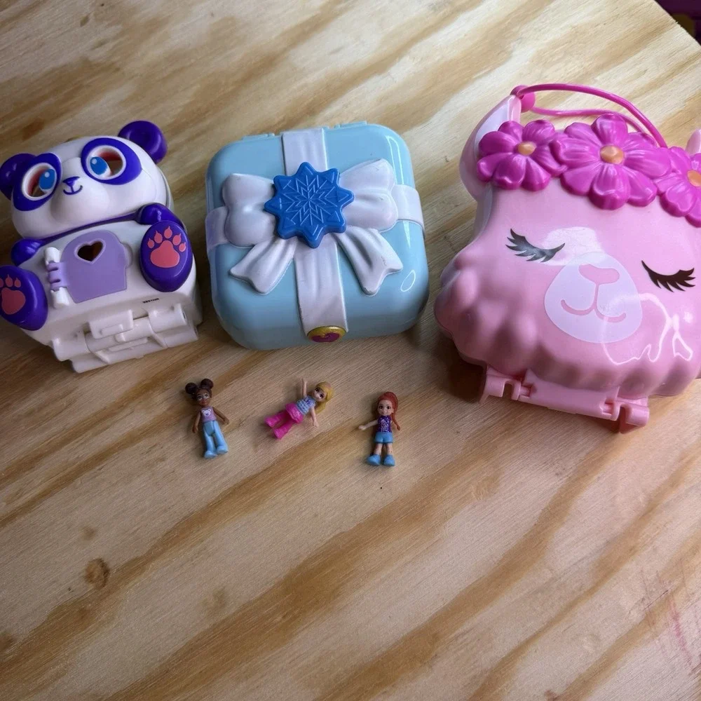 Polly‎ Pocket Compact Lot Panda Winter Snow Sheep w/ 3 Dolls Mattel 2000s